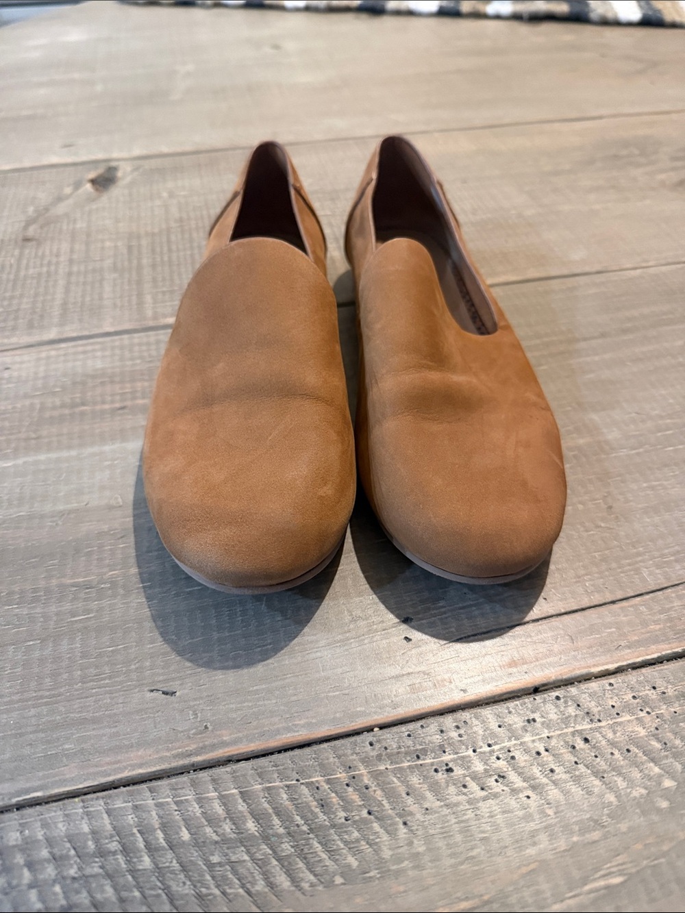 Tom’s Darcy Women’s Tan Oiled Nubuck Suede Slip-On Loafers - Picture 3 of 6